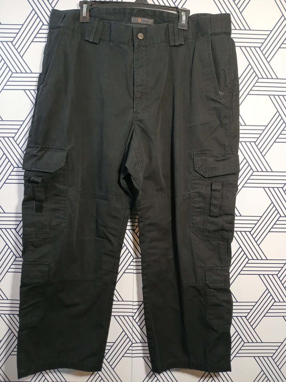 Mens 5.11 tactical gear mens pants Size 40